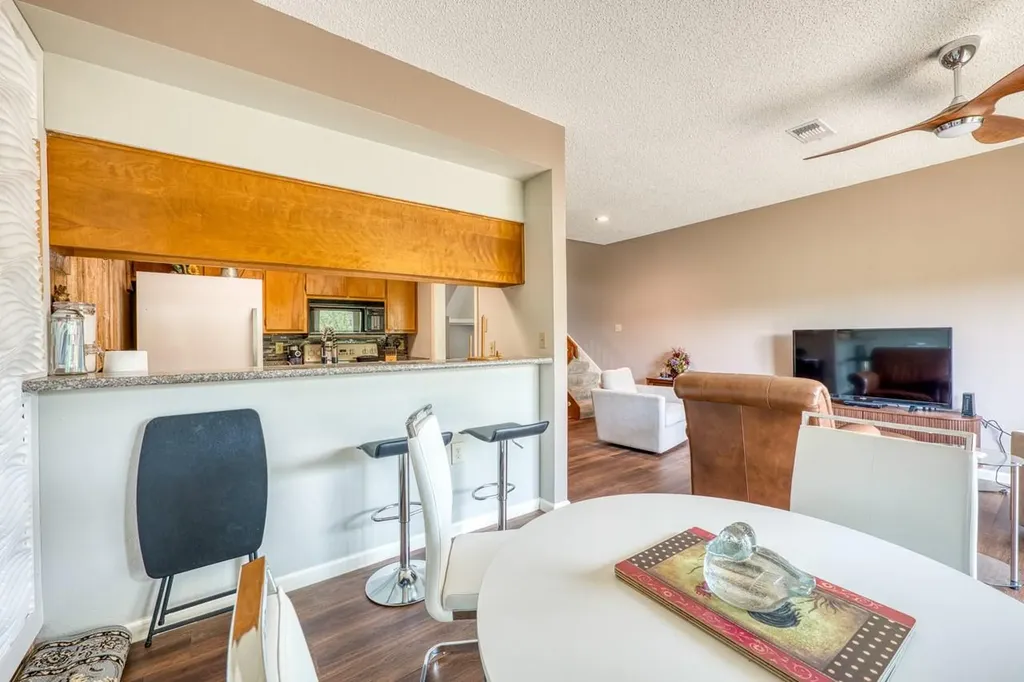 801 Grassy Knoll Horseshoe Bay TX 78657