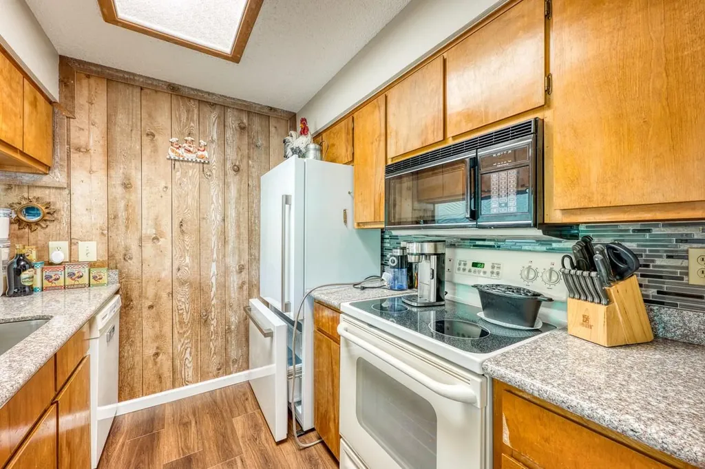 801 Grassy Knoll Horseshoe Bay TX 78657
