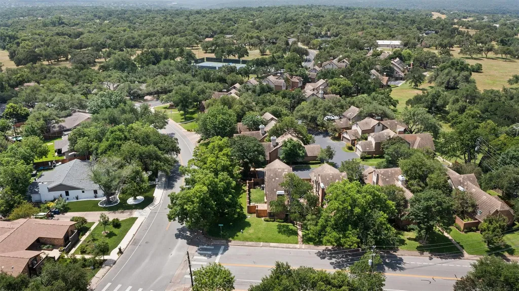 11310 Spicewood Club Drive Austin TX 78750