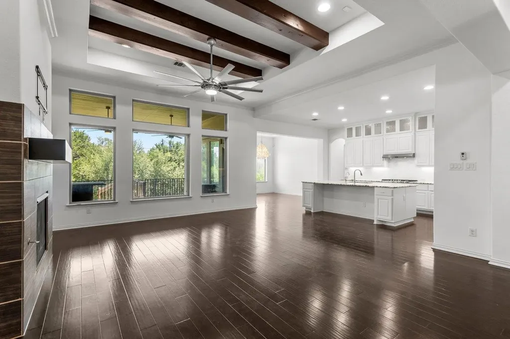 7401 Turnback Ledge Trail Lago Vista TX 78645