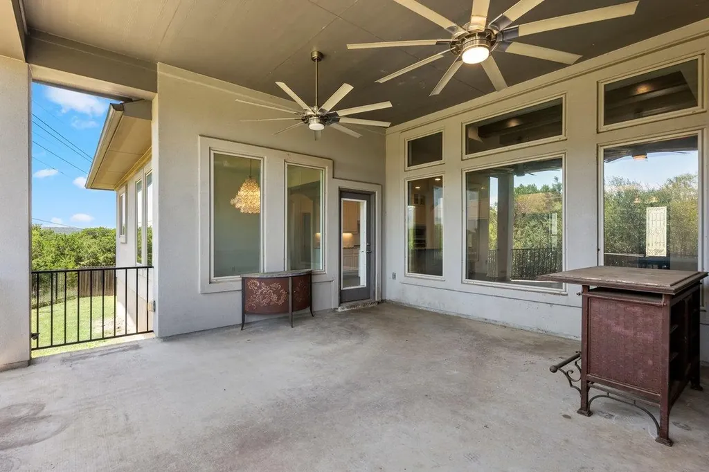 7401 Turnback Ledge Trail Lago Vista TX 78645
