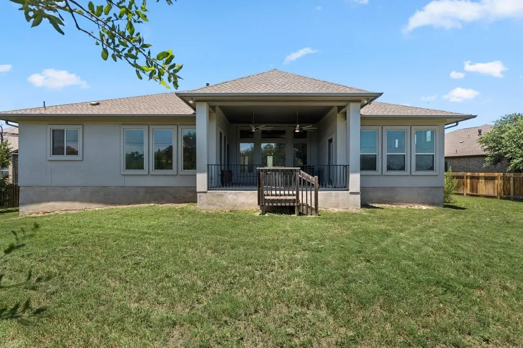 7401 Turnback Ledge Trail Lago Vista TX 78645