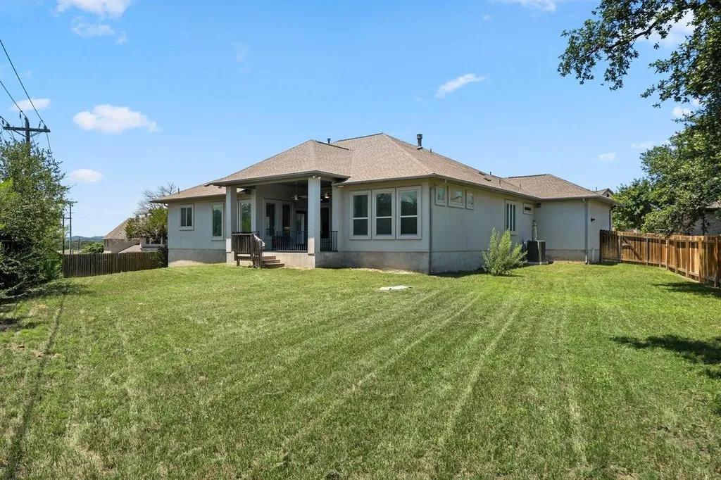 7401 Turnback Ledge Trail Lago Vista TX 78645