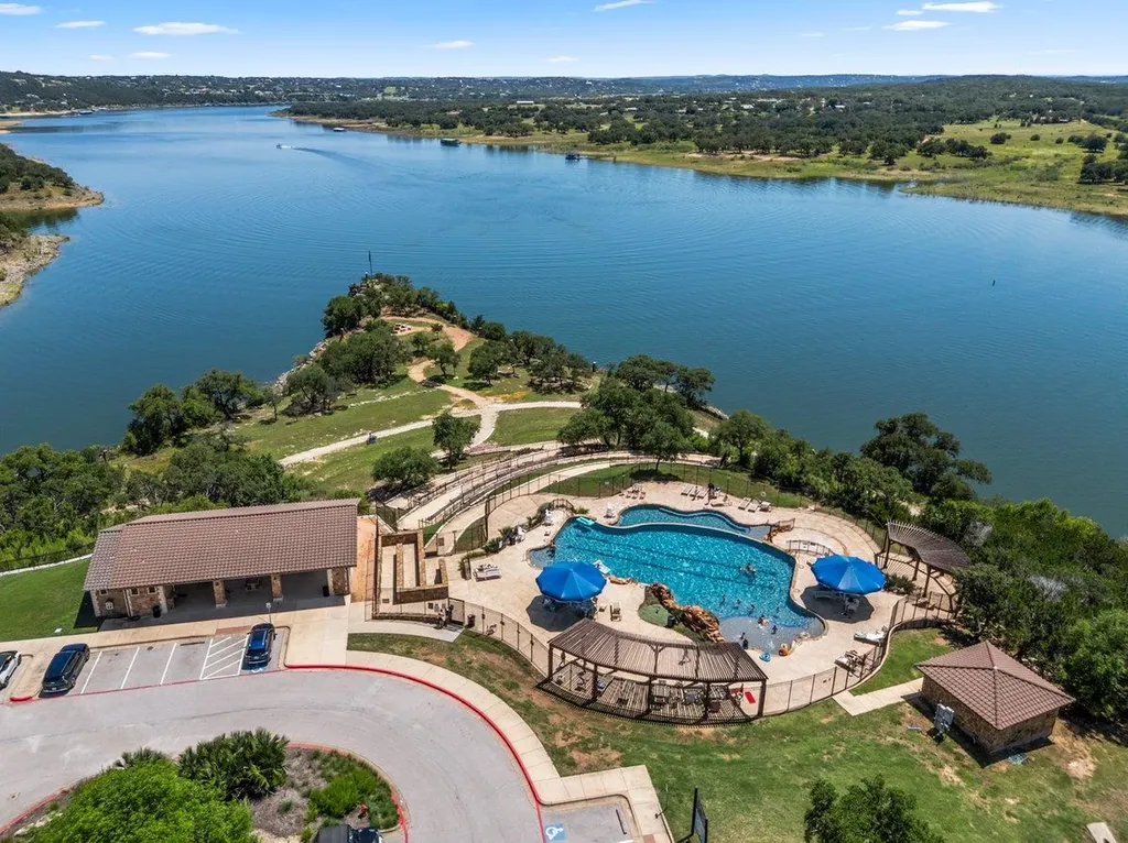 7401 Turnback Ledge Trail Lago Vista TX 78645