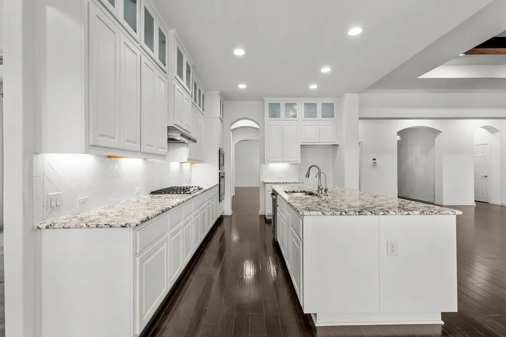 7401 Turnback Ledge Trail Lago Vista TX 78645