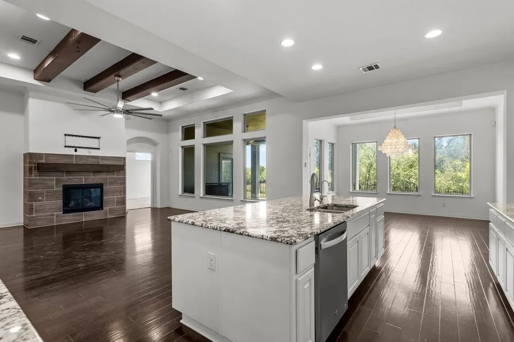 7401 Turnback Ledge Trail Lago Vista TX 78645
