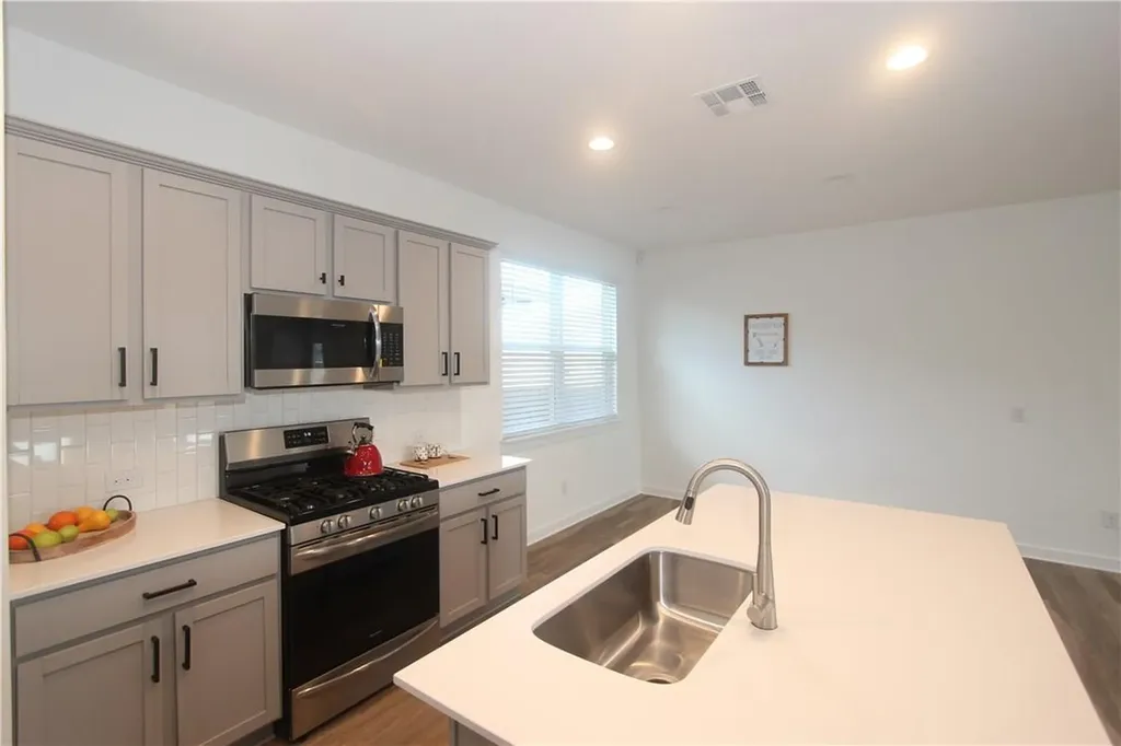 100 Centuryplant Road Leander TX 78641