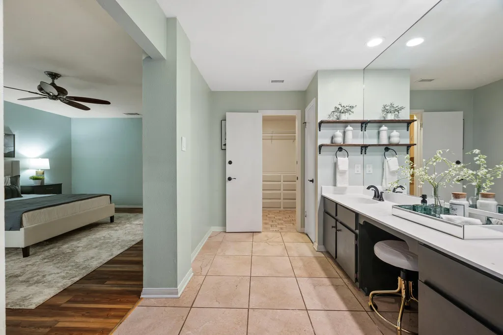 11701 Wiginton Drive Austin TX 78758