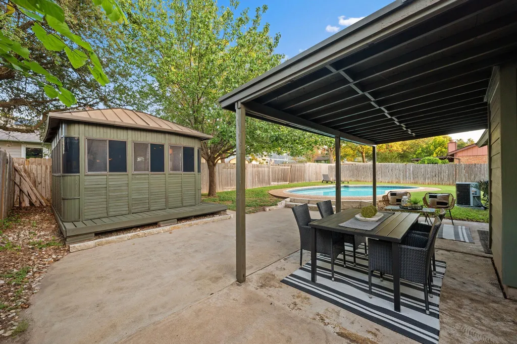 11701 Wiginton Drive Austin TX 78758