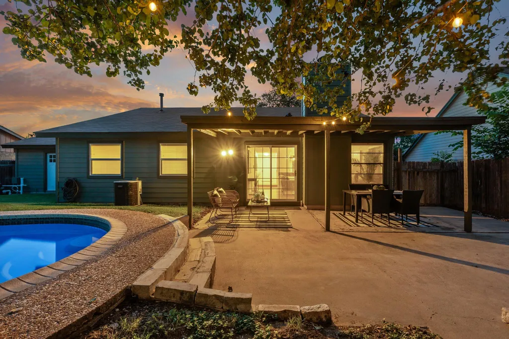 11701 Wiginton Drive Austin TX 78758