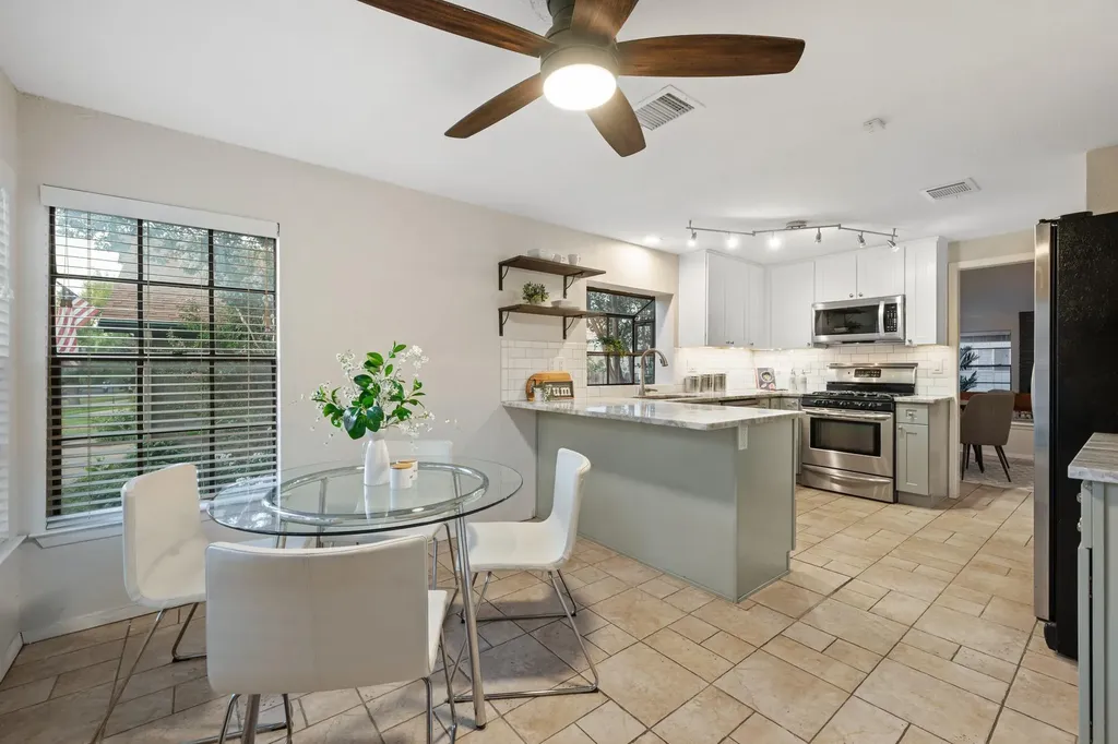 11701 Wiginton Drive Austin TX 78758
