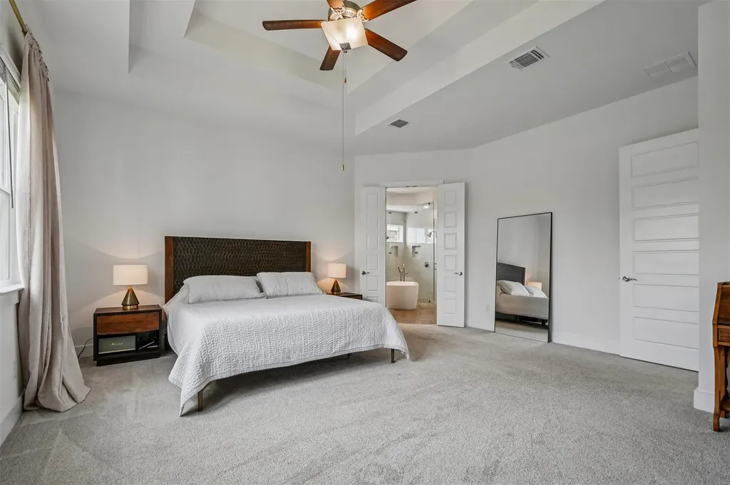 208 Great Lawn Bend Liberty Hill TX 78642