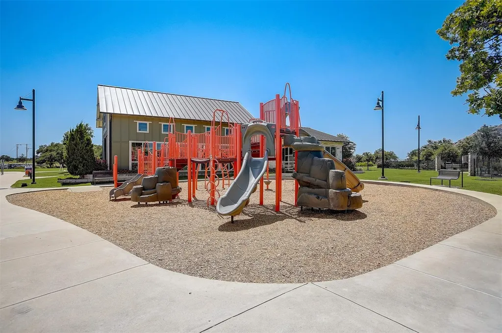 208 Great Lawn Bend Liberty Hill TX 78642