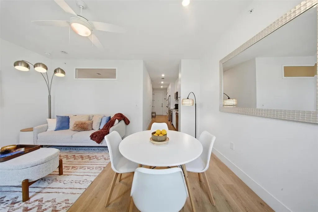 1701 Simond Avenue Austin TX 78723