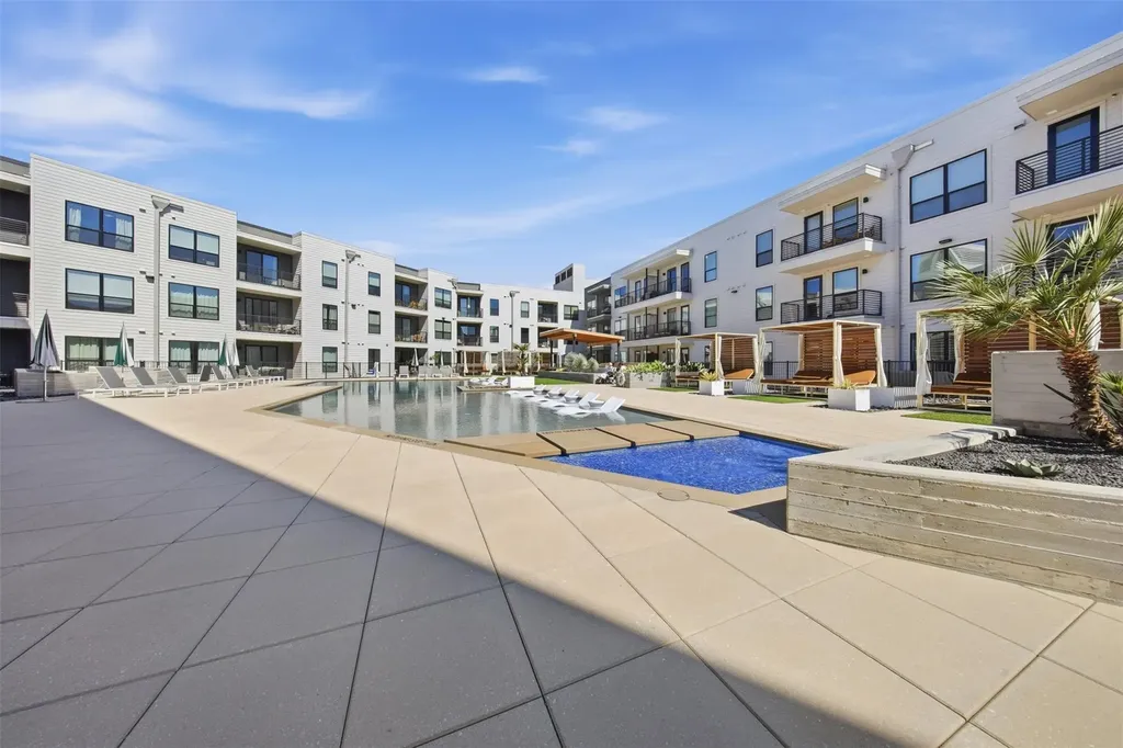 1701 Simond Avenue Austin TX 78723