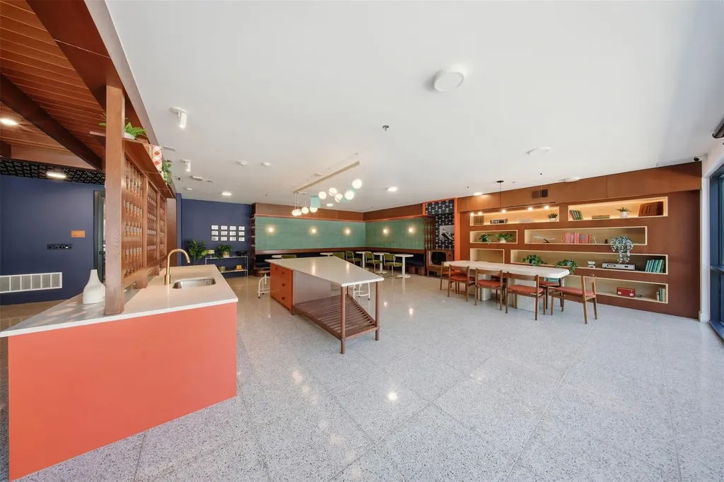 1701 Simond Avenue Austin TX 78723