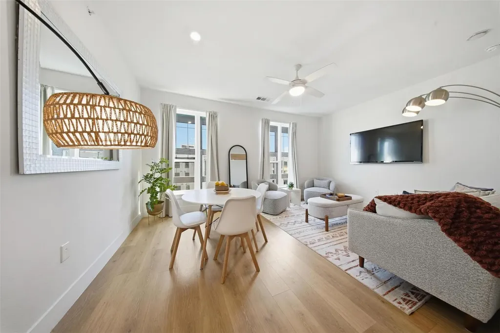 1701 Simond Avenue Austin TX 78723