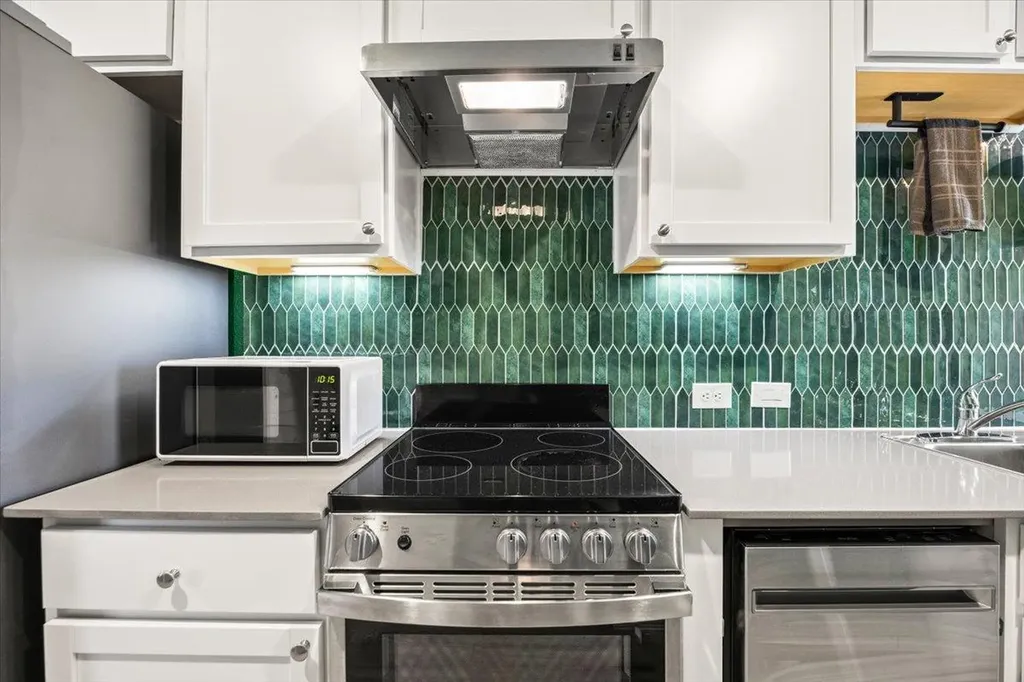 6920 Elm Cove San Antonio TX 78244