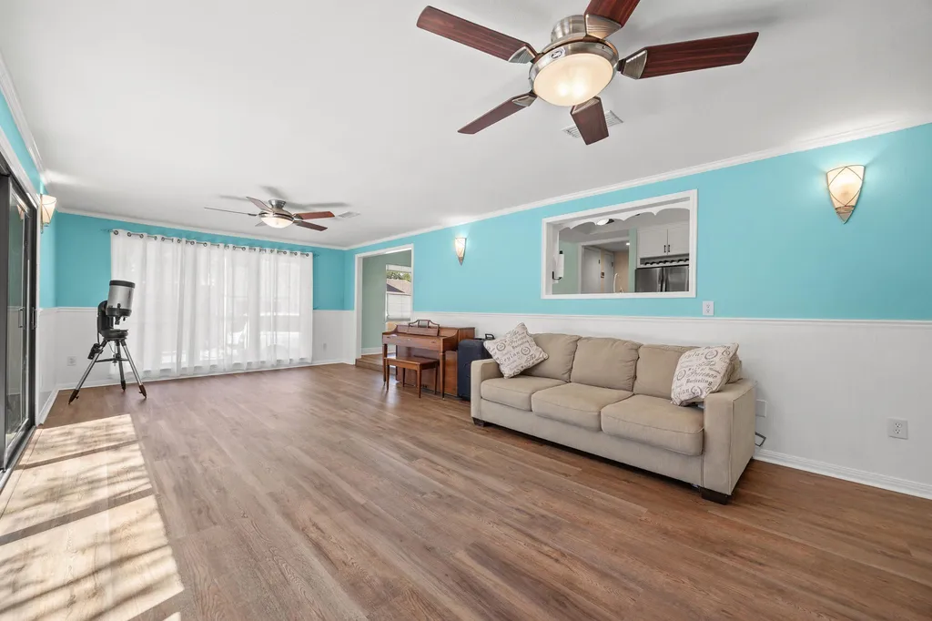 10805 Spicewood Parkway Austin TX 78750