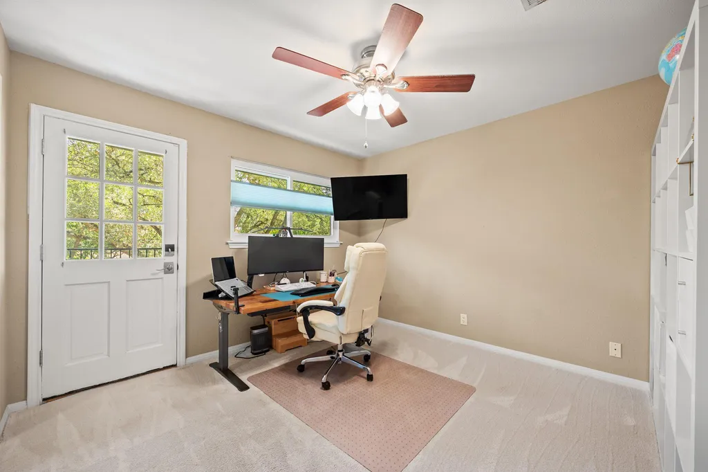 10805 Spicewood Parkway Austin TX 78750