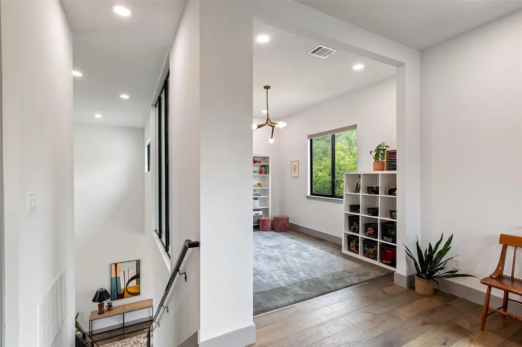3610 Hillbrook Drive Austin TX 78731
