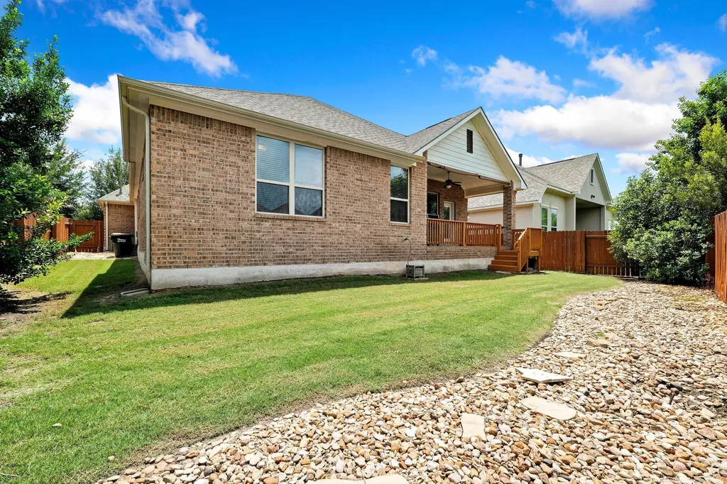 18628 Amberg Place Austin TX 78738