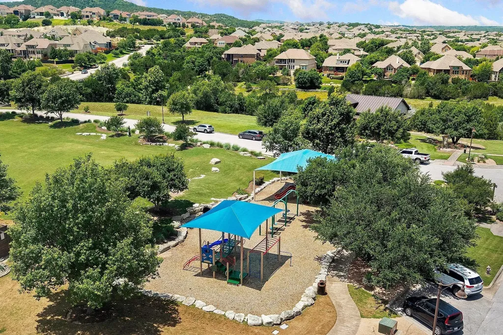 18628 Amberg Place Austin TX 78738