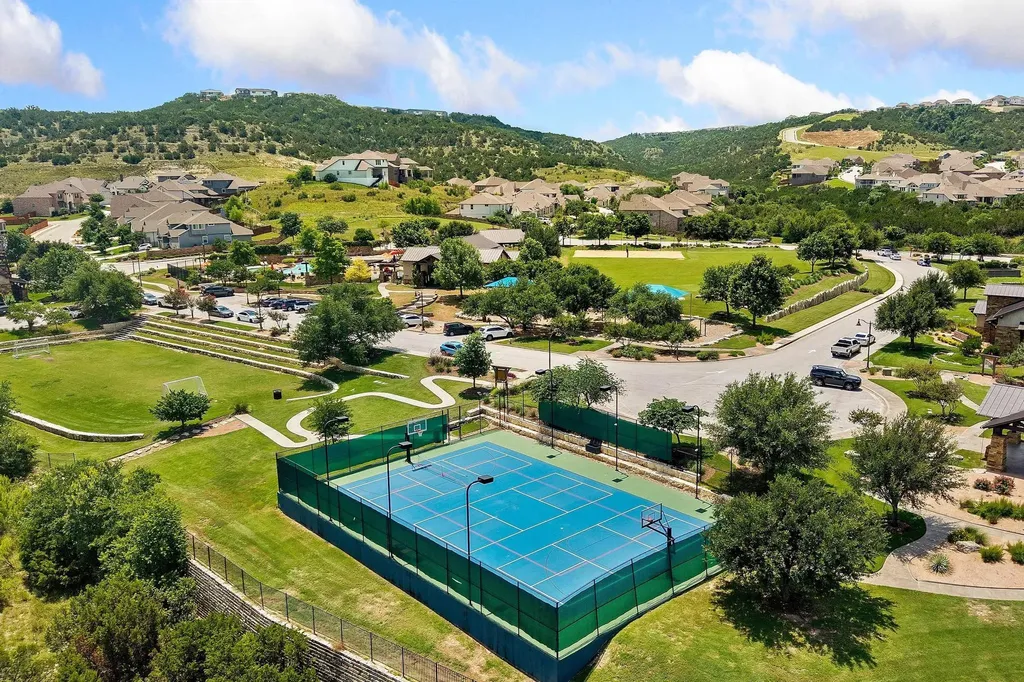 18628 Amberg Place Austin TX 78738