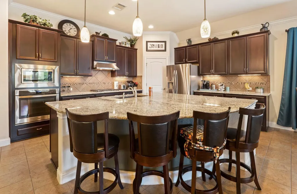 18628 Amberg Place Austin TX 78738