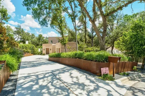4500 River Wood Court Austin TX 78731