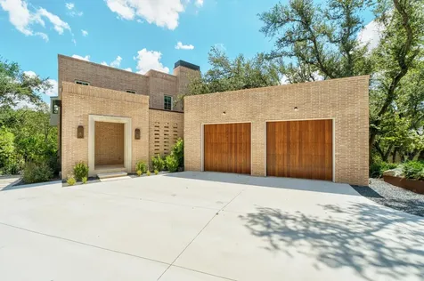 4500 River Wood Court Austin TX 78731