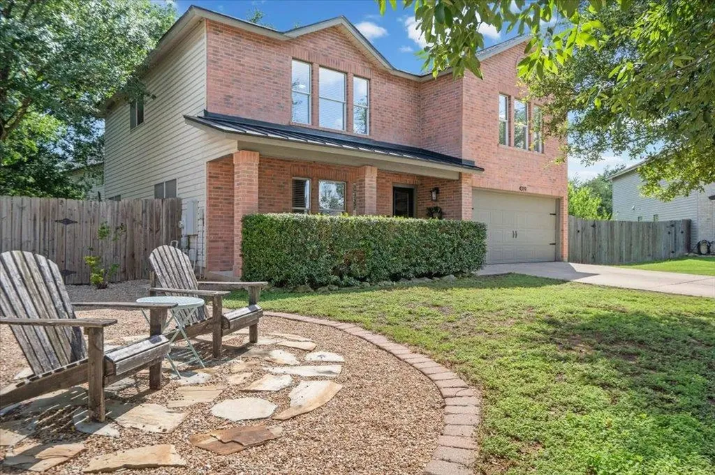 4319 Triboro Trail Austin TX 78749