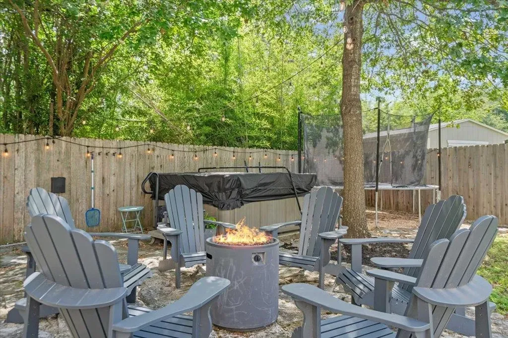 4319 Triboro Trail Austin TX 78749