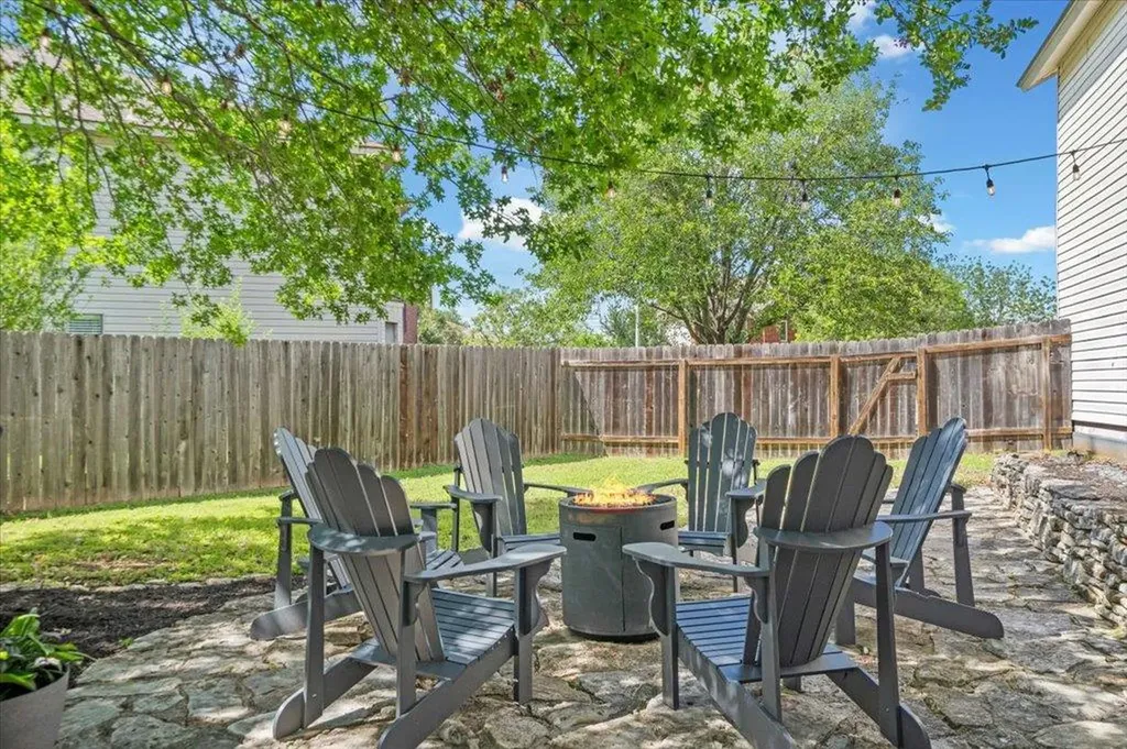 4319 Triboro Trail Austin TX 78749