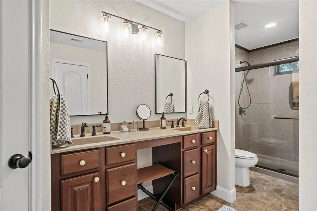 4319 Triboro Trail Austin TX 78749