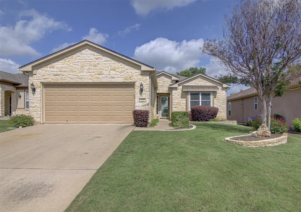 321 Cooper Lake Drive Georgetown TX 78633