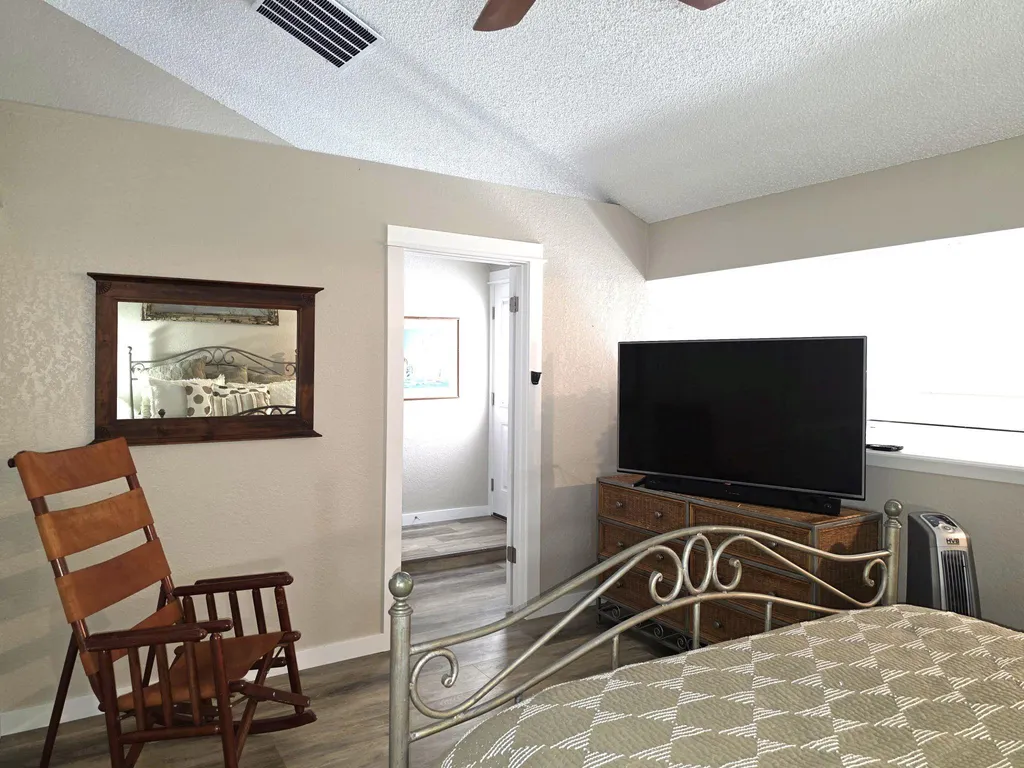 1601 Judy Lynn Drive Spicewood TX 78669