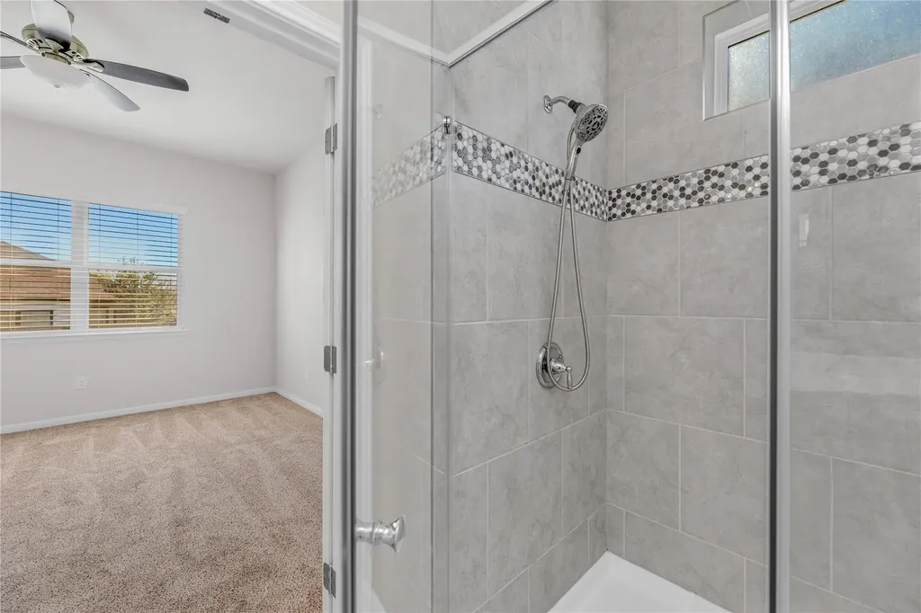 9941 Comely Bend Manor TX 78653