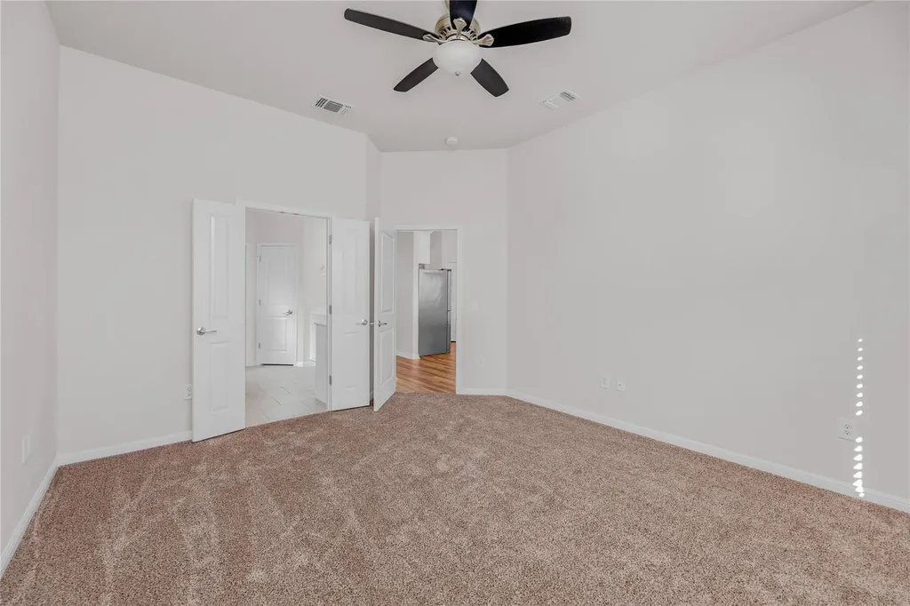 9941 Comely Bend Manor TX 78653