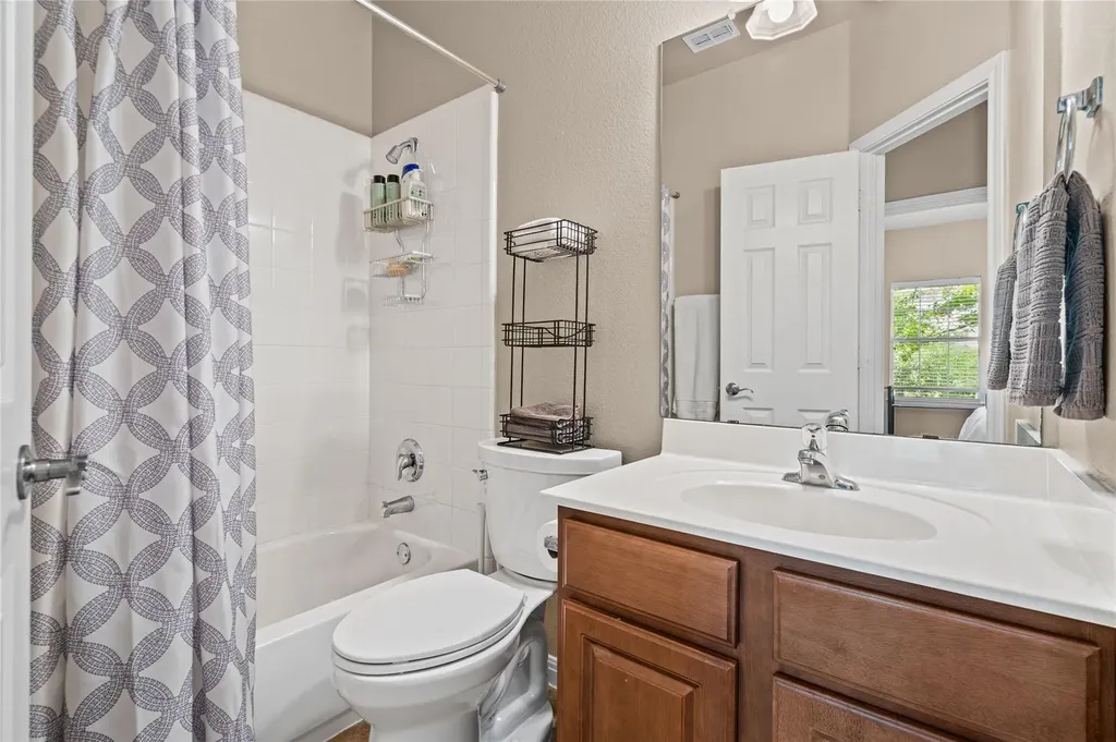 411 W St Elmo Road Austin TX 78745