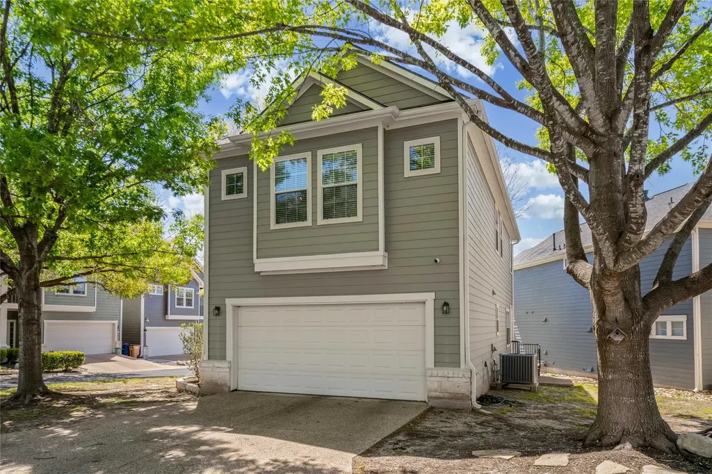 411 W St Elmo Road Austin TX 78745