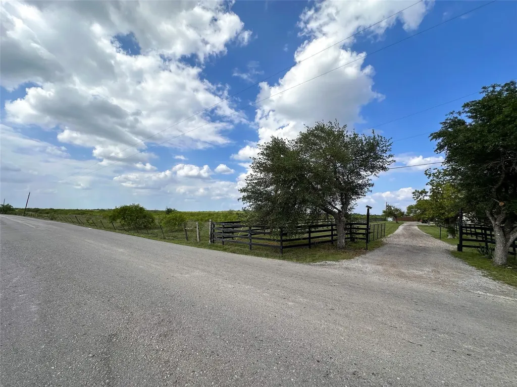 2687 Cotton Gin Road Kyle TX 78640