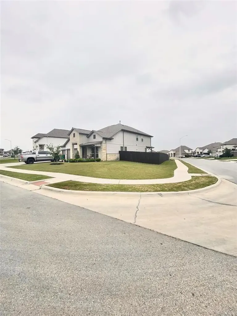 13621 Mariscan Street Manchaca TX 78652