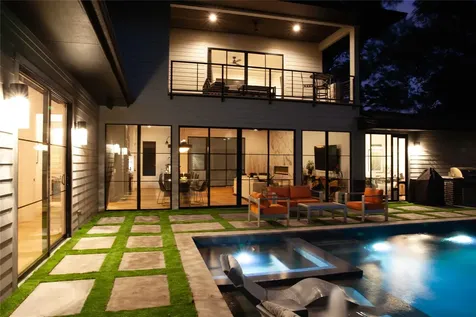 6100 Gena Court Austin TX 78757