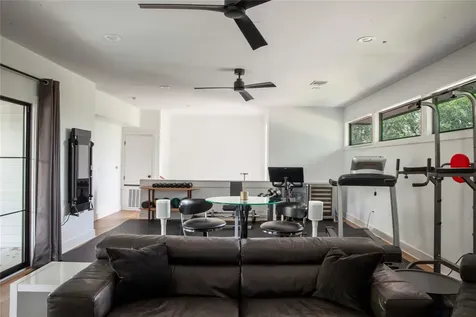 6100 Gena Court Austin TX 78757