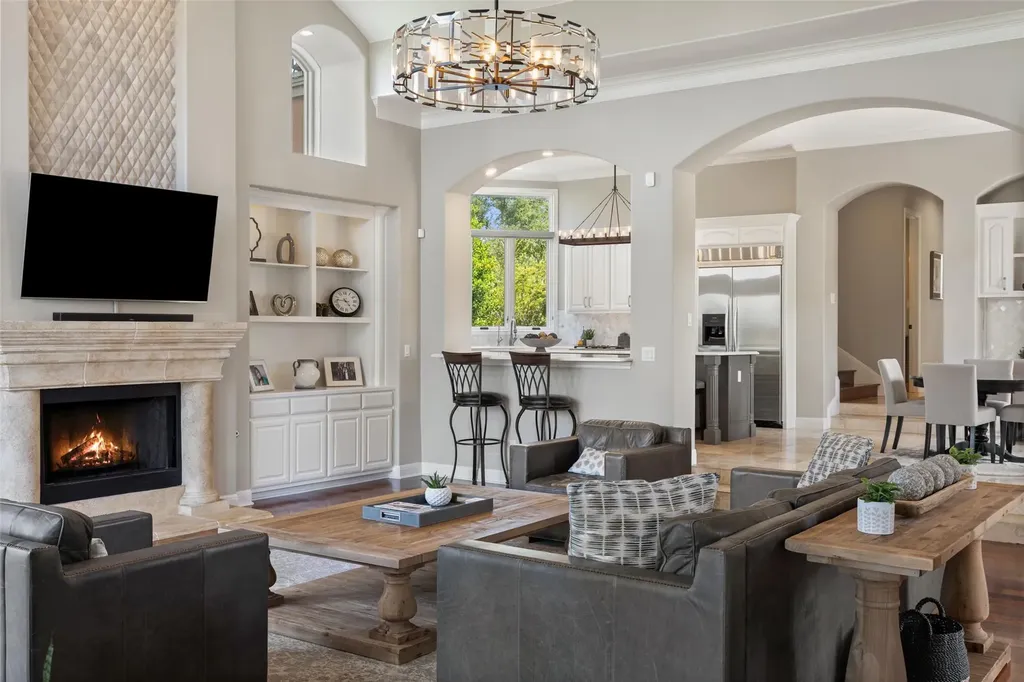 25616 Kahala Sunset Court Spicewood TX 78669