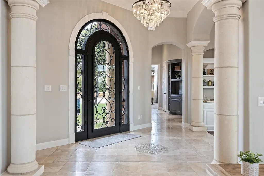 25616 Kahala Sunset Court Spicewood TX 78669