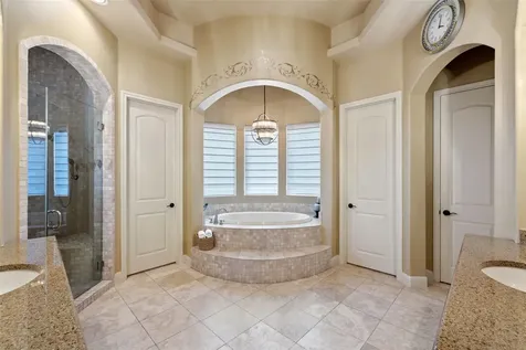 25616 Kahala Sunset Court Spicewood TX 78669