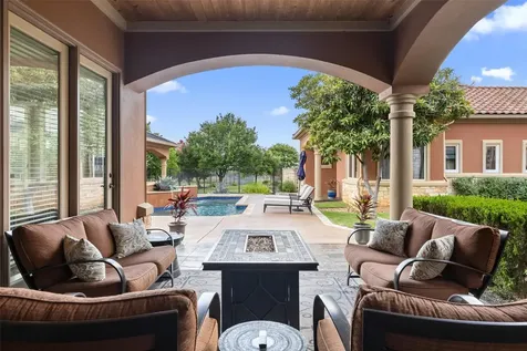 25616 Kahala Sunset Court Spicewood TX 78669