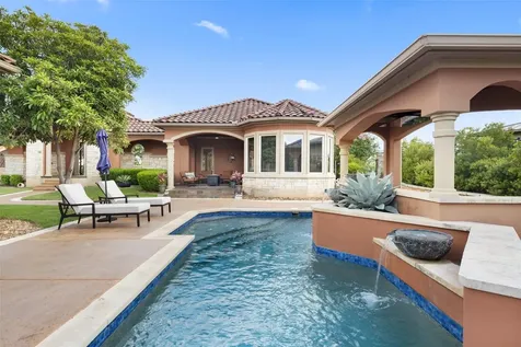 25616 Kahala Sunset Court Spicewood TX 78669